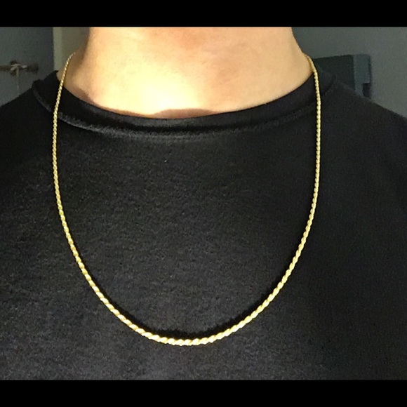 Gold Chain Rope Chain 2mm and Medallion - Picture 9 of 9